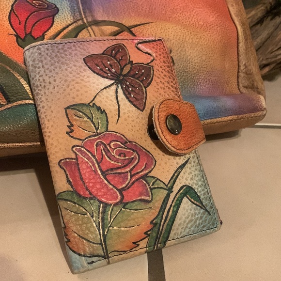 Anuschka Bag with Matching Wallet - Leather - Picture 3 of 16